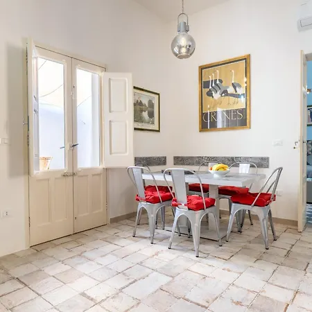 Appartamento Donna Cesarina - Maison De Charme Maruggio